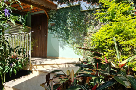 Casa à venda com 4 quartos, sendo 2 suítes,  em Jardim Maristela, São Paulo, SP
