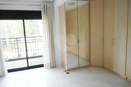 Apartamento para alugar com 4 suítes em Jardim Marajoara, São Paulo, SP