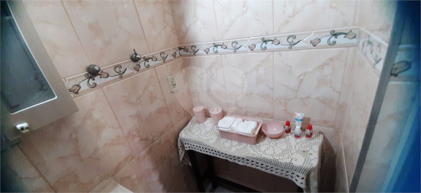 Sobrado à venda com 4 quartos, sendo 1 suíte, em Santana, São Paulo, SP