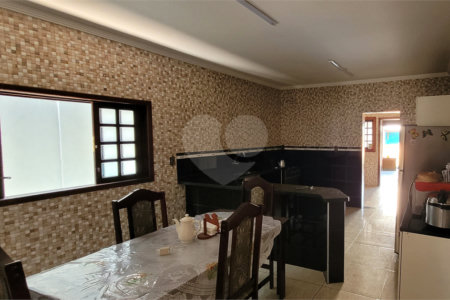 Casa à venda ou para alugar com 3 quartos, sendo 1 suíte,  em Vila Nova Aparecida, Mogi das Cruzes, SP