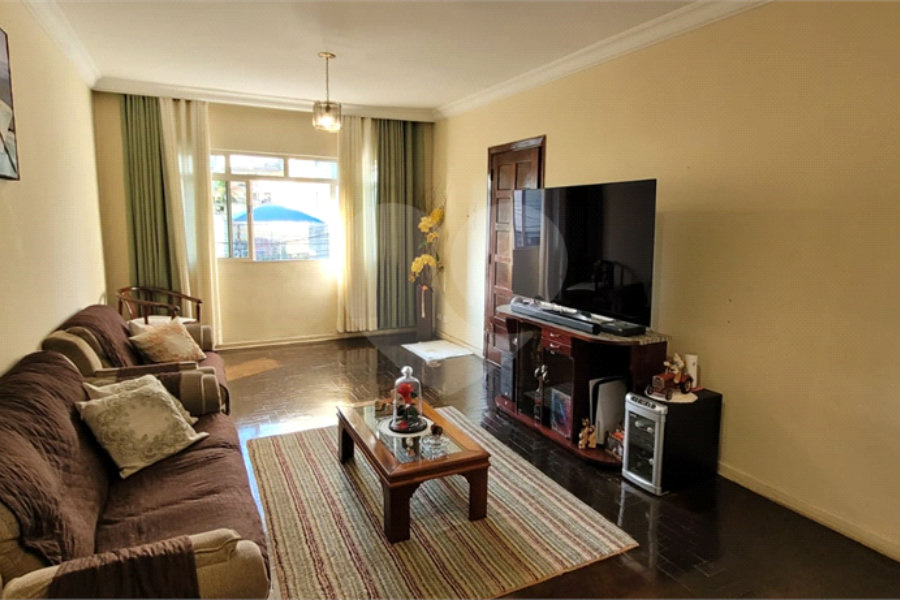 Sobrado à venda com 3 quartos, sendo 1 suíte, em Vila Dom Pedro Ii, São Paulo, SP