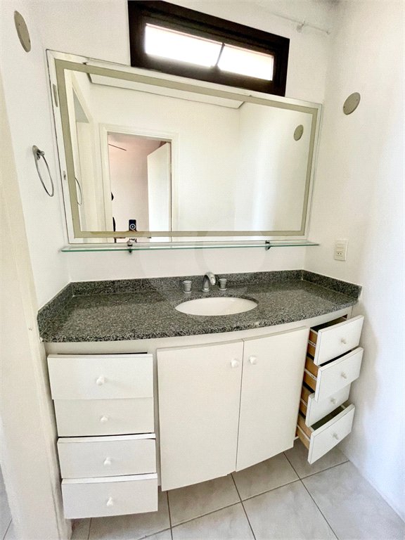 Apartamento à venda com 3 quartos, sendo 2 suítes,  em Água Fria, São Paulo, SP