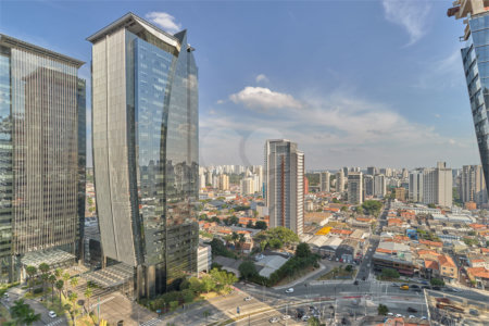 Apartamento à venda com 4 suítes em Chácara Santo Antônio, São Paulo, SP