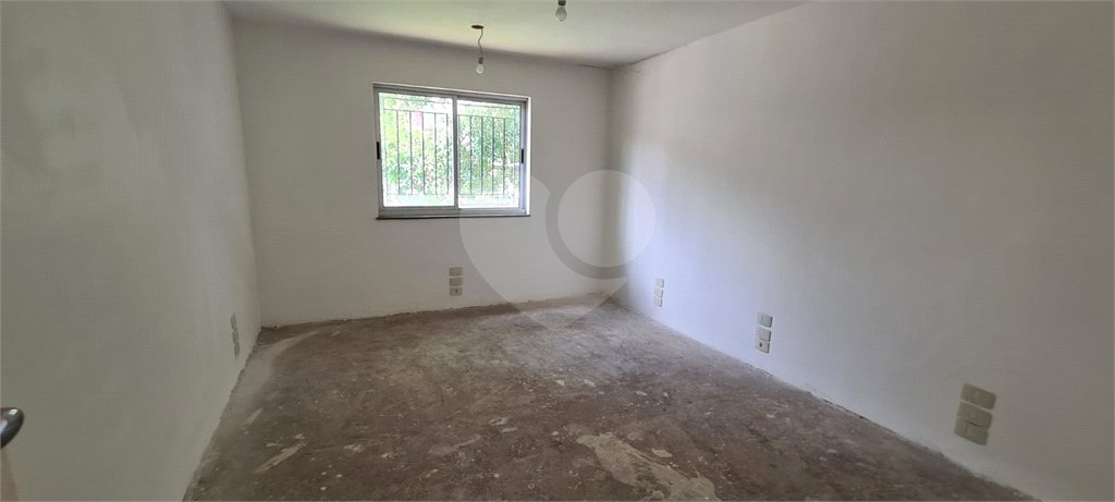 Sobrado à venda com 8 quartos em Vila Tramontano, São Paulo, SP