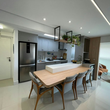 Apartamento 1 suíte com closet, 1 vaga demarcada, Embaré, Santos