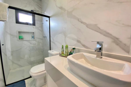 Casa à venda com 4 suítes no condomínio Jardim Vila Paradiso, Indaiatuba - SP