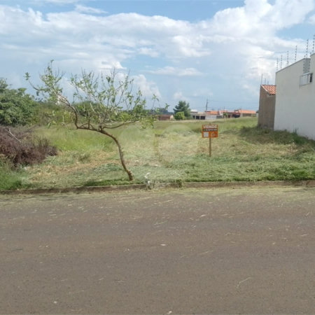Terreno à venda em Jardim Adalberto Frederico de Oliveira Roxo I, Araraquara, SP