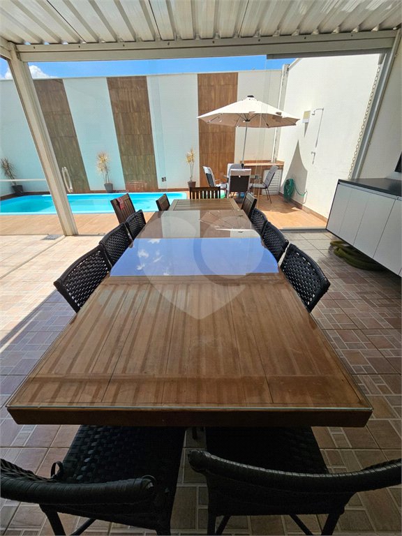 Casa à venda com 4 quartos, sendo 2 suítes,  no condomínio Jd Portugal, Sorocaba - SP