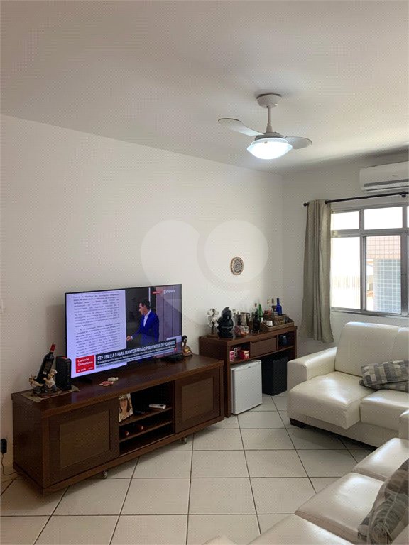Apartamento à venda com 2 quartos, sendo 1 suíte,  em Canto do Forte, Praia Grande, SP