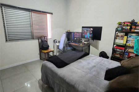 Sobrado à venda com 3 quartos, sendo 1 suíte, em Jardim Franca, São Paulo, SP