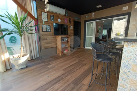 Casa à venda com 4 quartos, sendo 1 suíte, no condomínio Jardim Reserva Bom Viver de Indaiatuba, Indaiatuba - SP