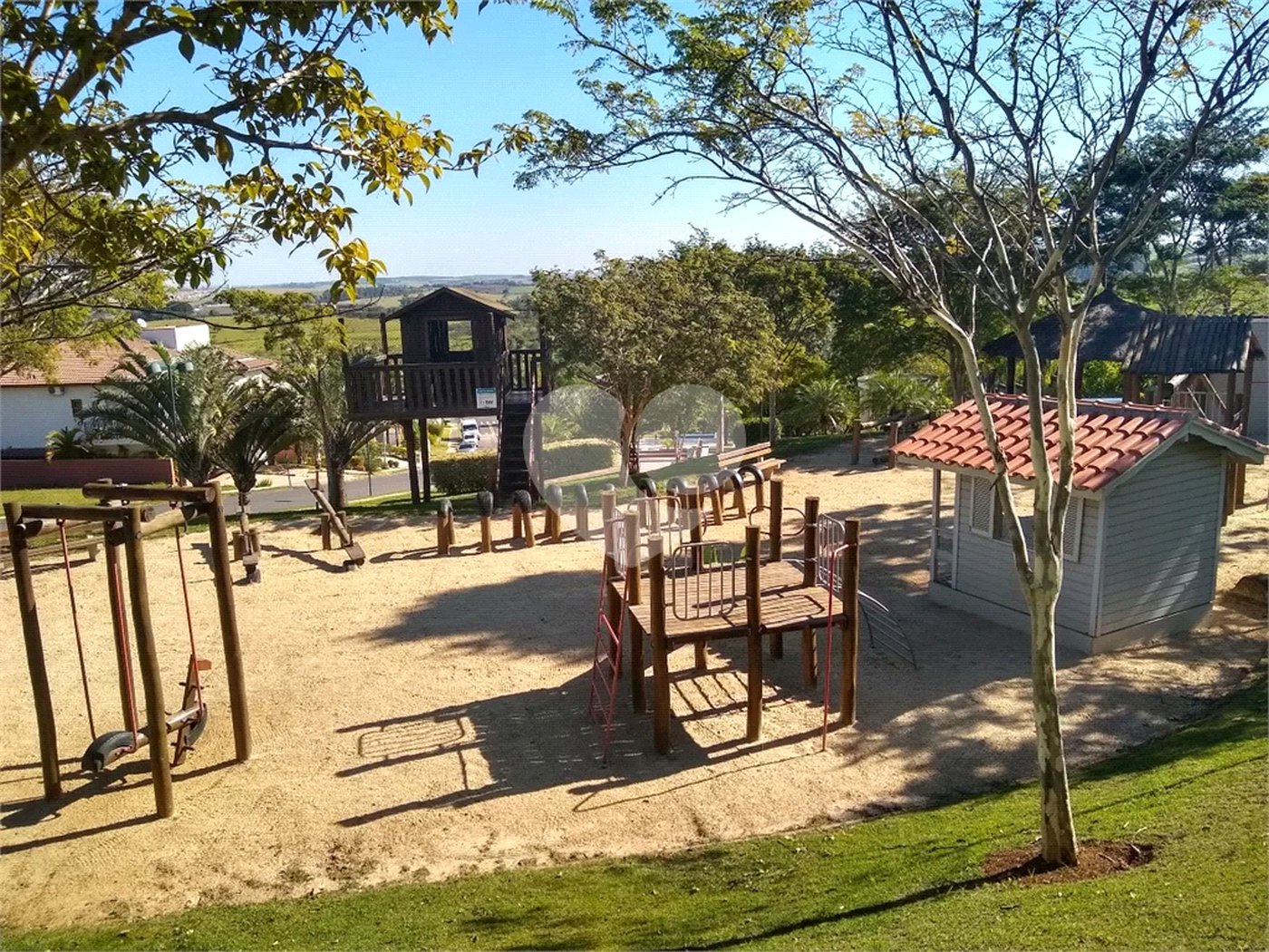 Terreno à venda no condomínio Jardim Vila Paradiso, Indaiatuba - SP