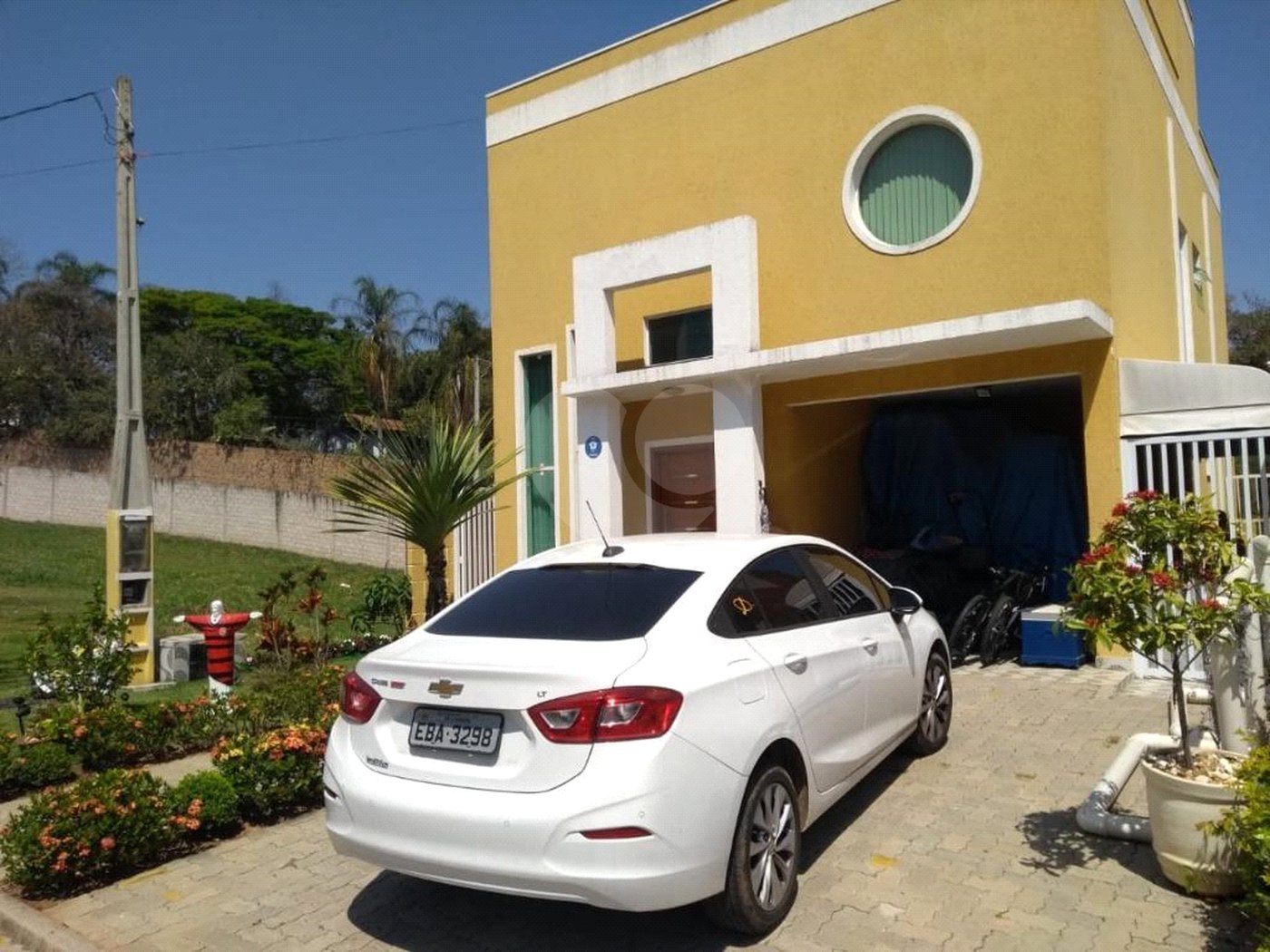 Casa à venda com 2 quartos no condomínio Portal do Bosque, Louveira - SP
