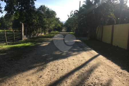 Terreno à venda em Chaperó, Itaguaí, RJ
