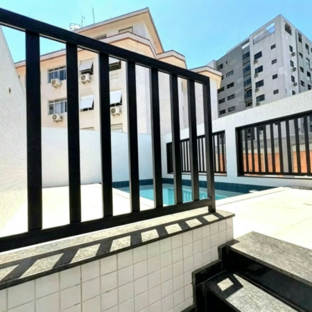 Sobreposta Alta à Venda na Aparecida em Santos | 3 Suítes | Piscina | Salão de Festas | 2 Vagas | 202 m²