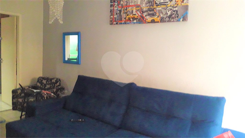 Casa à venda com 3 quartos, sendo 1 suíte,  no condomínio Jardim das Palmas, São Paulo - SP