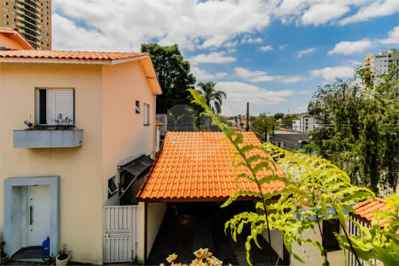 Casa à venda com 3 quartos, sendo 1 suíte,  no condomínio Villa Bella, São Paulo - SP