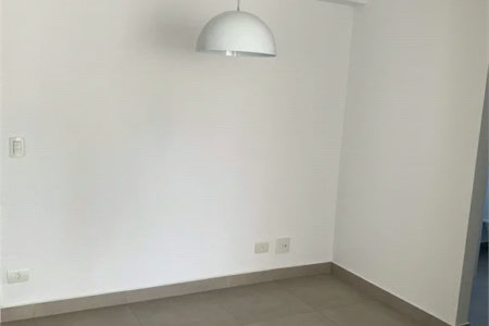 Apartamento à venda com 2 quartos em Vila Suzana, São Paulo, SP