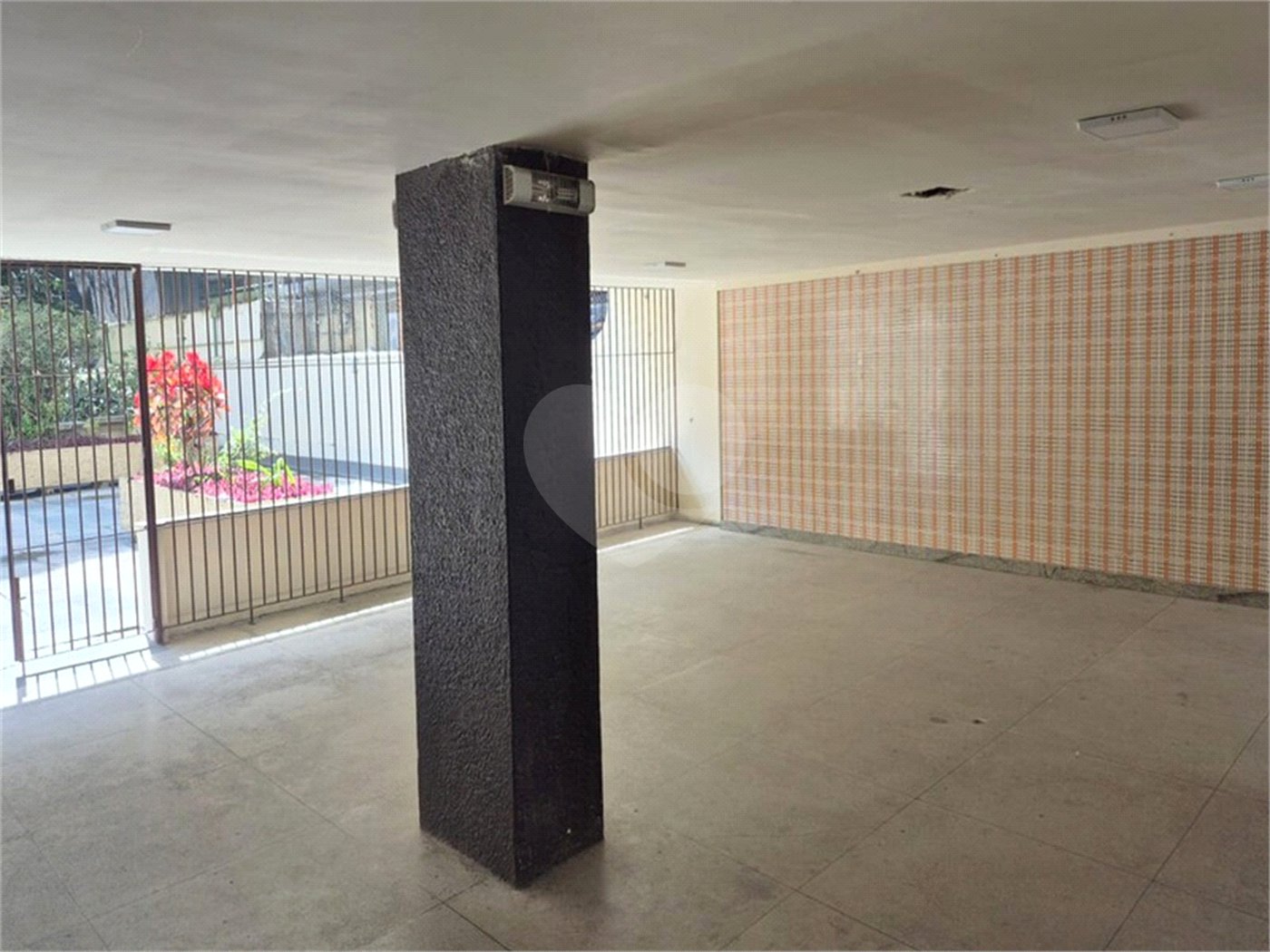 Apartamento à venda com 3 quartos, sendo 1 suíte, em Cosme Velho, Rio de Janeiro, RJ