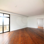 Apartamento à venda com 4 quartos, sendo 3 suítes, em Santo Amaro, São Paulo, SP