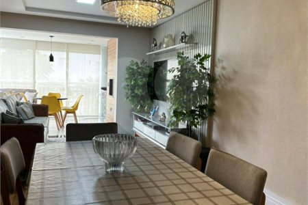 Apartamento à venda com 2 quartos, sendo 1 suíte, em Alto da Mooca, São Paulo, SP