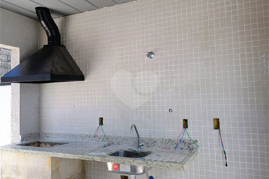 Casa à venda com 2 quartos no condomínio Vila Davos 2, São Paulo - SP