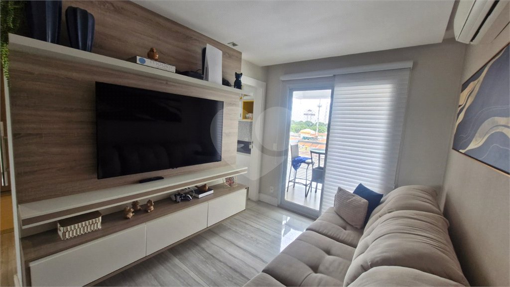 Apartamento à venda com 3 suítes em Santana, São Paulo, SP