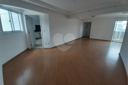 Apartamento à venda com 3 quartos, sendo 1 suíte,  em Água Fria, São Paulo, SP