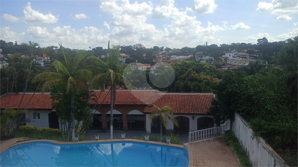 Casa à venda com 4 quartos, sendo 3 suítes, em Jardim Itaperi, Atibaia, SP