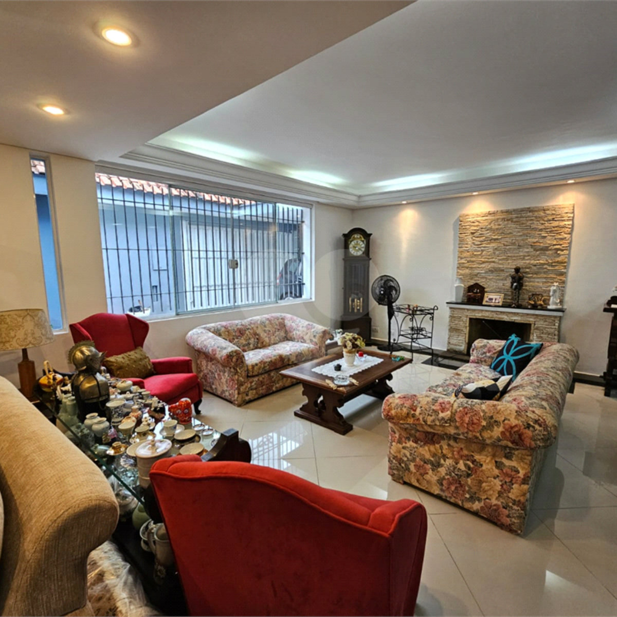 Casa Térrea à venda com 3 suítes em Alto da Boa Vista, São Paulo, SP