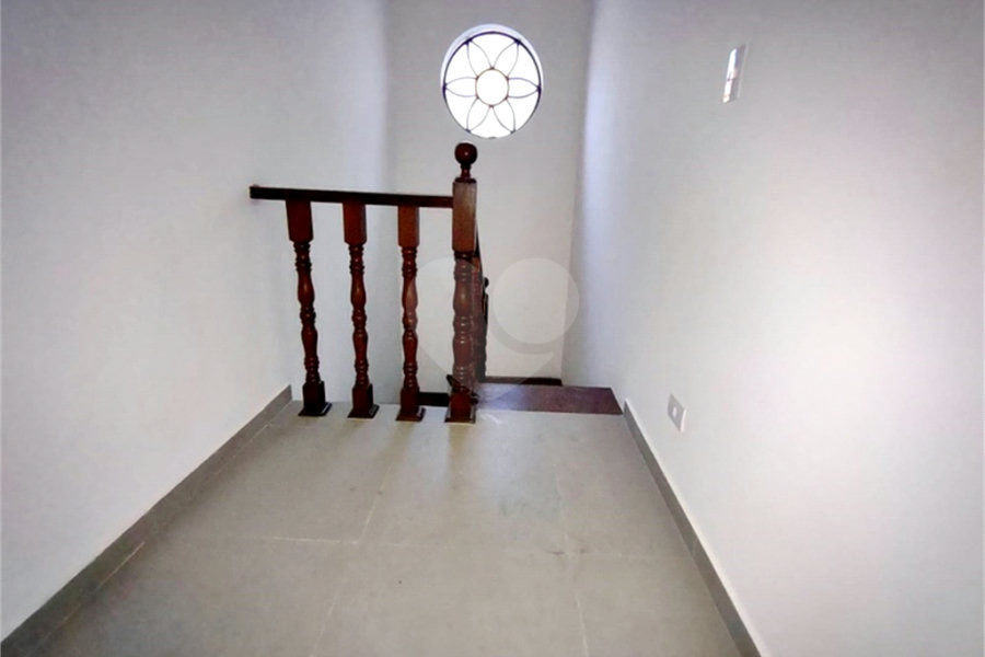 Sobrado à venda ou para alugar com 5 quartos, sendo 3 suítes, em Jardim França, São Paulo, SP