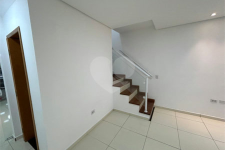 Casa de Vila para alugar com 4 suítes em Vila Romana, São Paulo, SP