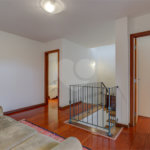 Casa à venda com 4 quartos, sendo 2 suítes, no condomínio Vila Antonieta, São Paulo - SP