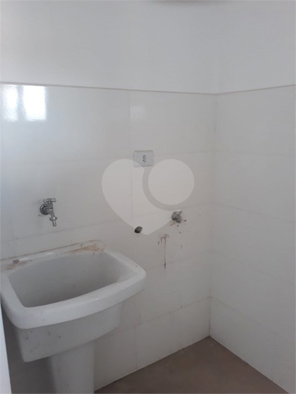 Apartamento à venda ou para alugar com 2 quartos, sendo 1 suíte,  em Jardim Flórida, São Roque, SP