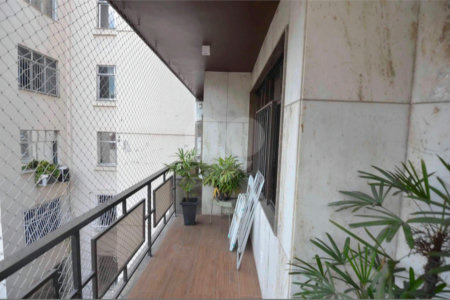 Apartamento à venda com 4 quartos, sendo 2 suítes, em Tijuca, Rio de Janeiro, RJ