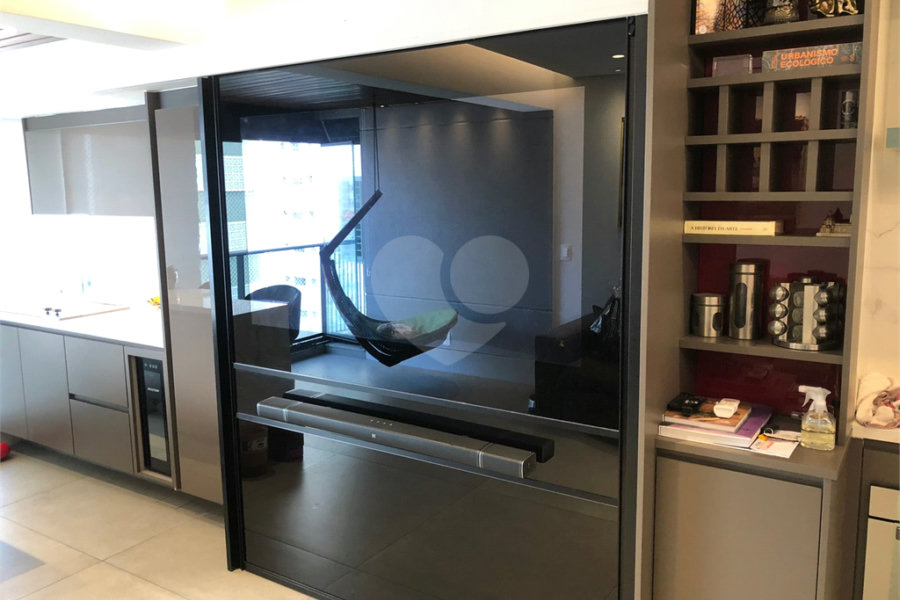 Apartamento à venda com 2 quartos, sendo 1 suíte, em Perdizes, São Paulo, SP