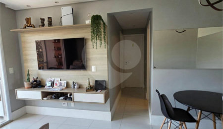 Apartamento à venda com 2 quartos, sendo 1 suíte,  em Vila Andrade, São Paulo, SP
