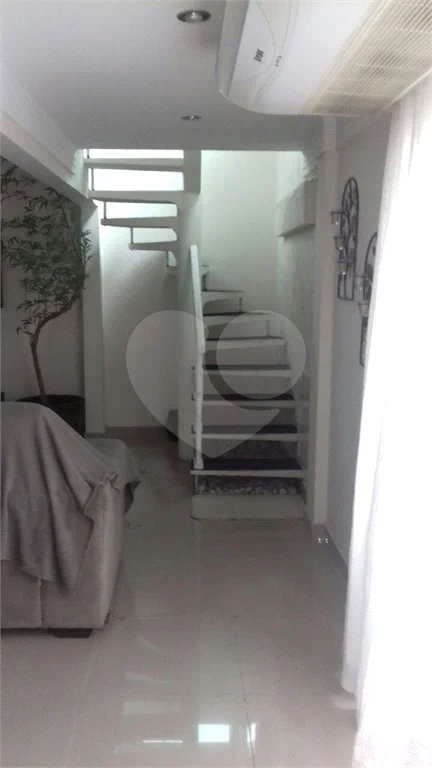 Cobertura à venda no Guarujá, Pitangueiras