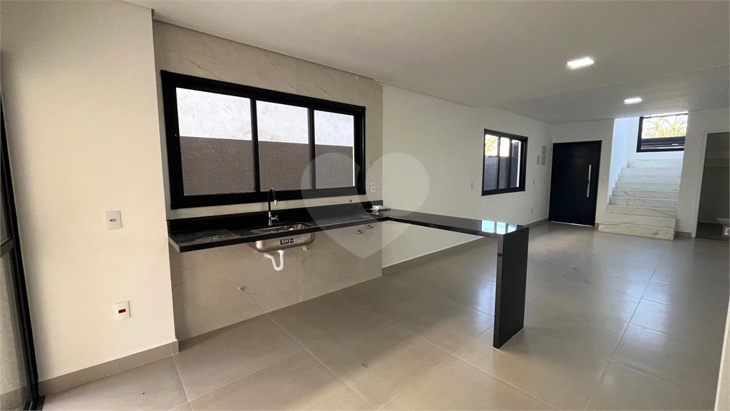 Casa à venda ou para alugar com 3 suítes em Nova Gardênia, Atibaia, SP