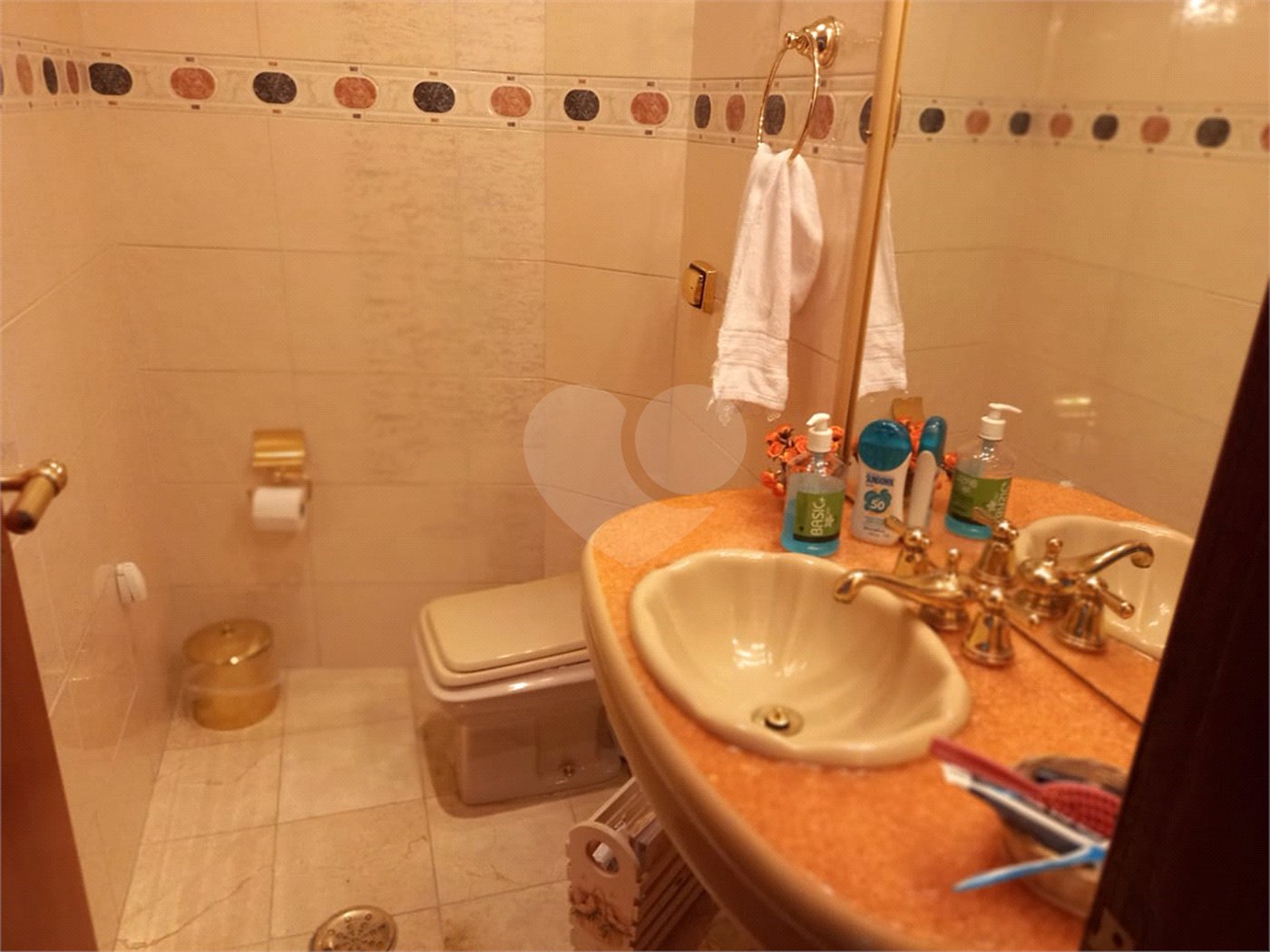 Sobrado à venda com 3 quartos, sendo 1 suíte,  em Santa Teresinha, São Paulo, SP