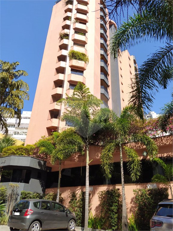 Apartamento à venda com 3 suítes em Santana, São Paulo, SP