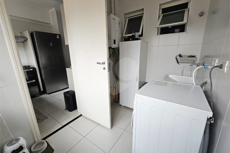 Apartamento à venda com 4 quartos, sendo 2 suítes, em Vila Paulicéia, São Paulo, SP