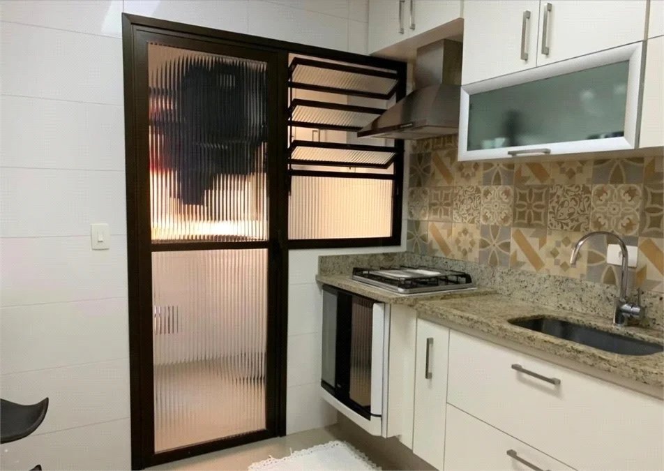 Apartamento à venda com 3 quartos, sendo 1 suíte, em Jardim das Vertentes, São Paulo, SP