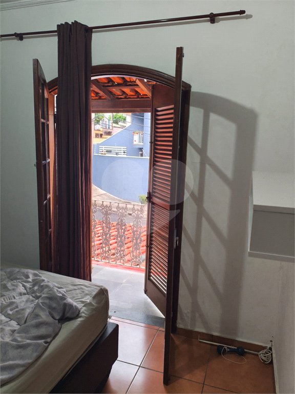 Sobrado à venda com 3 quartos, sendo 1 suíte,  em Conjunto Residencial Vista Verde, São Paulo, SP