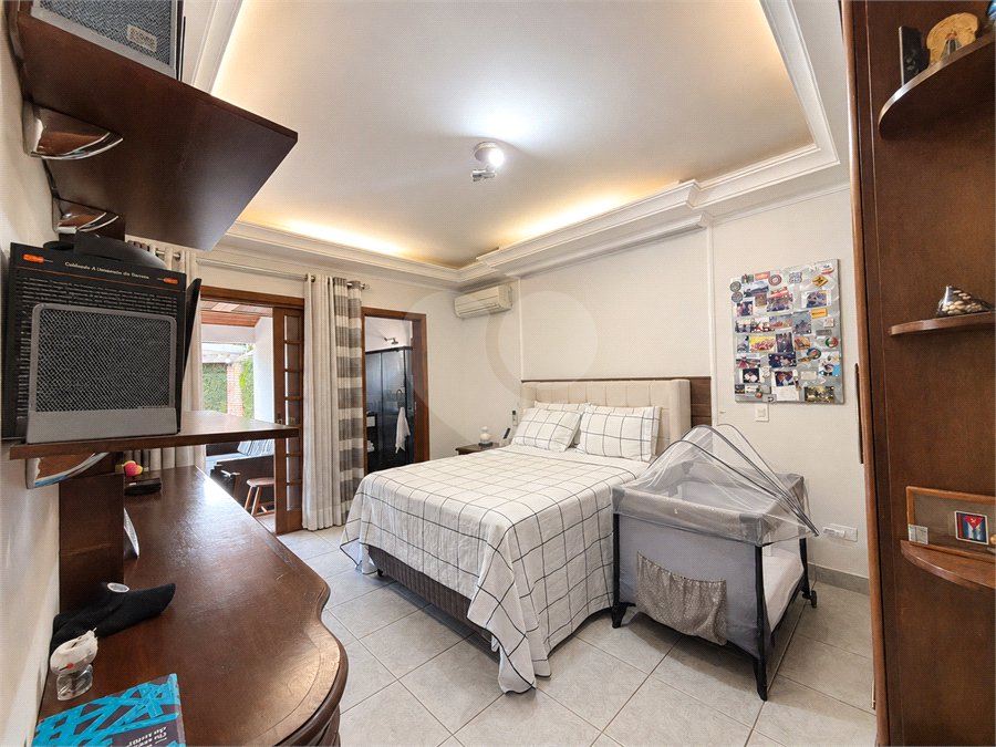 Casa à venda com 5 suítes no condomínio Parque Village Castelo, Itu - SP