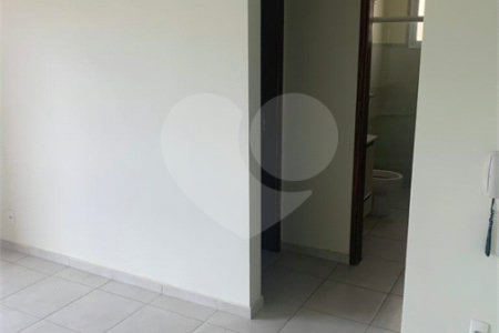 Apartamento à venda com 2 quartos em Jardim Três Marias, Salto, SP