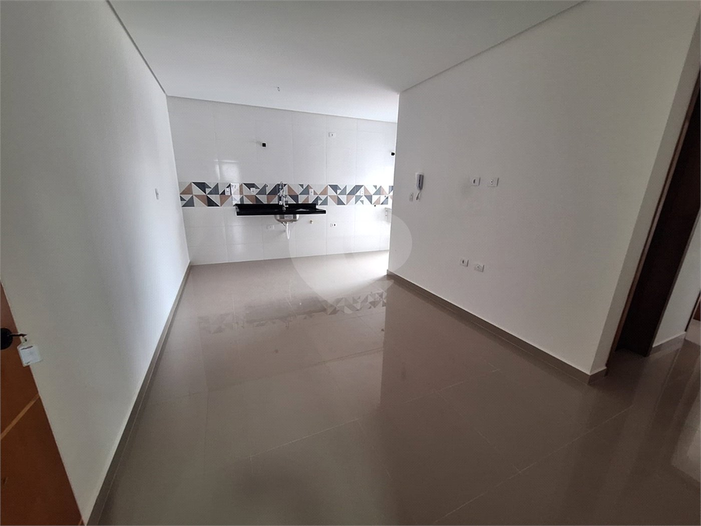 Casa à venda com 2 quartos, sendo 1 suíte, em Vila Mazzei, São Paulo, SP