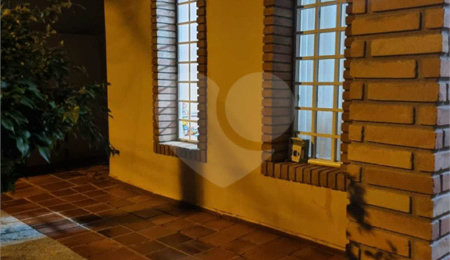 Casa à venda com 4 quartos, sendo 1 suíte,  em Vila Leão, Sorocaba, SP