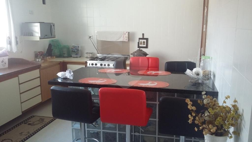 Sobrado à venda com 3 suítes em Vila Guilherme, São Paulo, SP