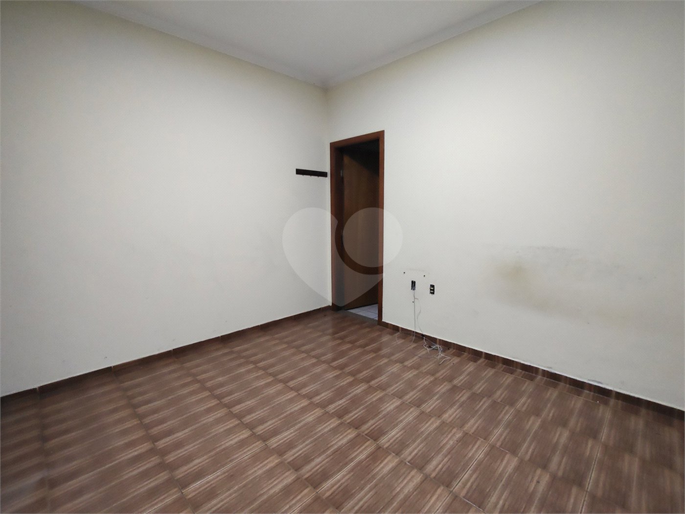 Casa para alugar com 4 quartos, sendo 1 suíte, em Vila Judite, Itapetininga, SP